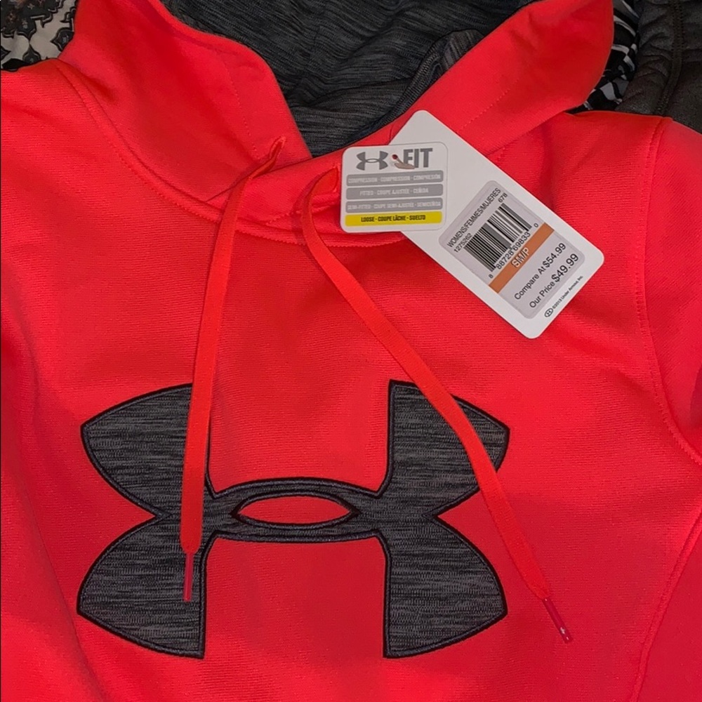 NWT under armour sweatshirt